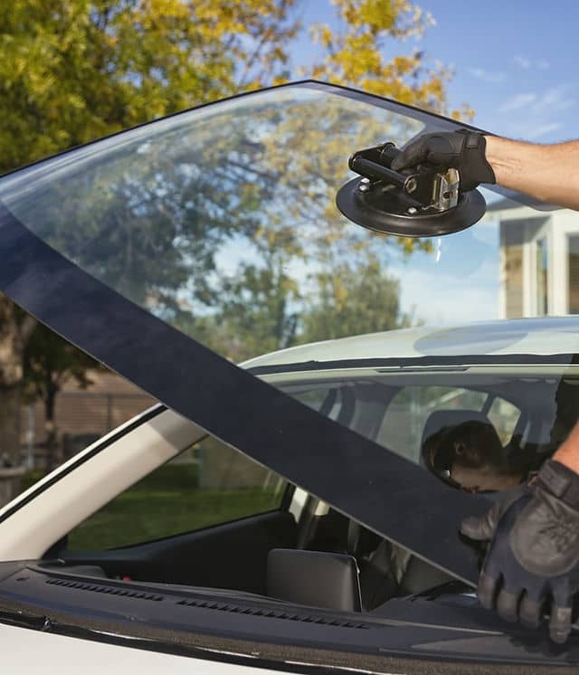 Auto glass replacement/ installation